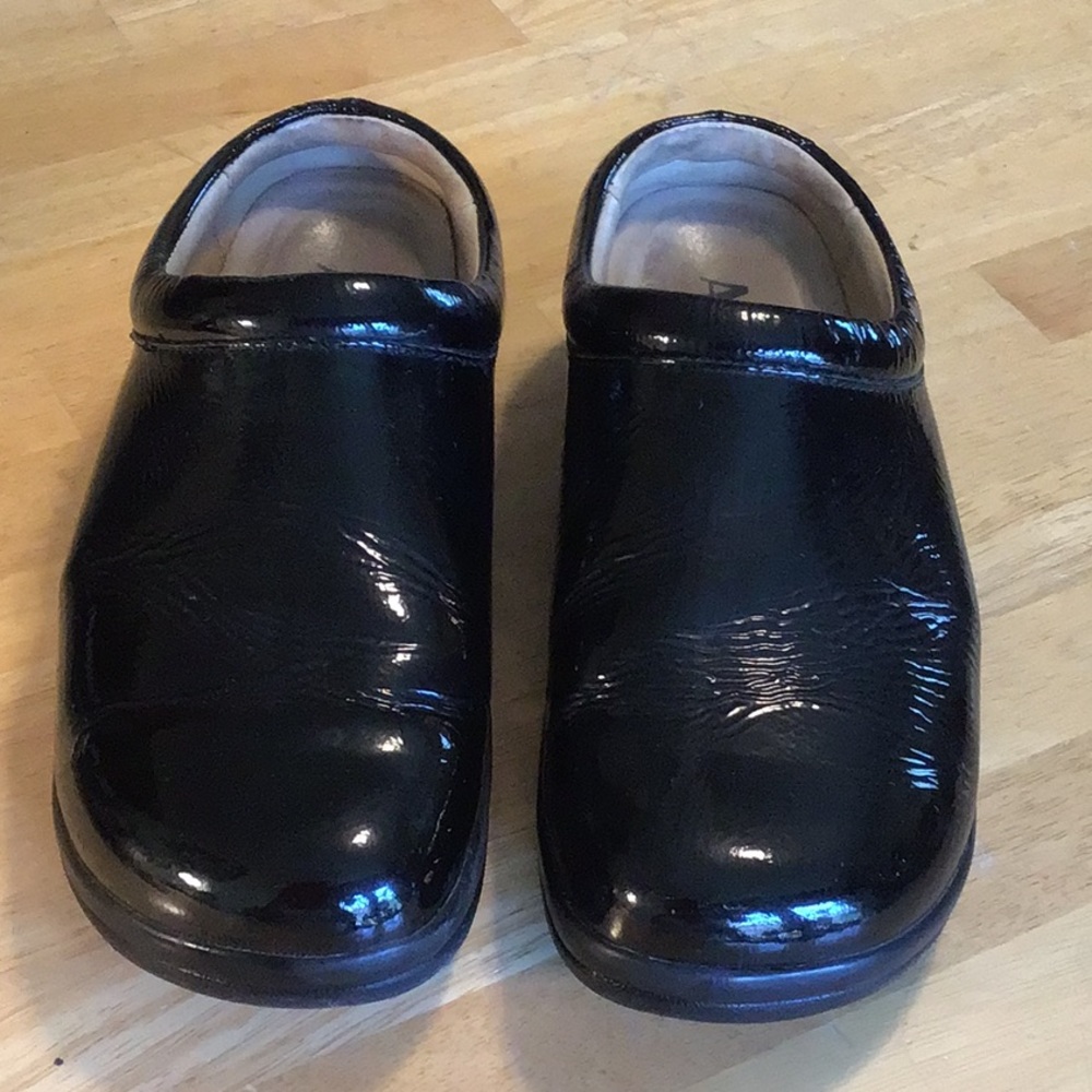 Alegria patent leather slip on clog “Kay”